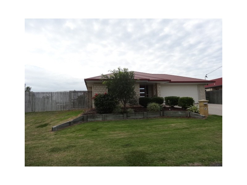 192 Queens Road, Bowen QLD 4805