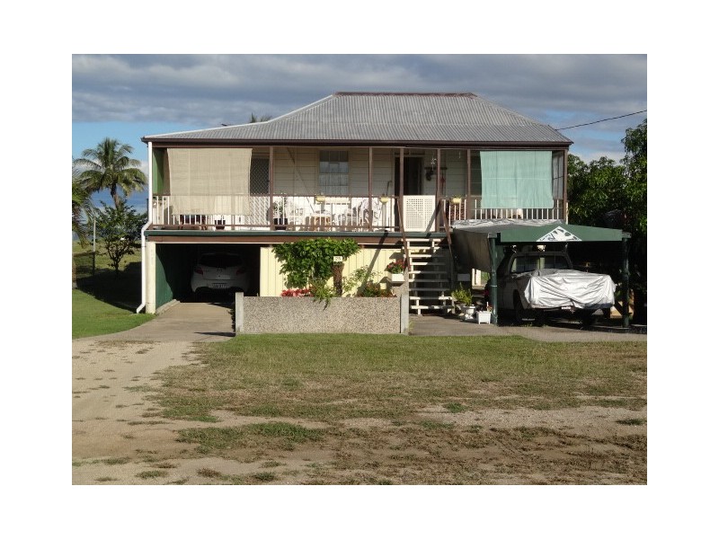 25 Thomas Street, Bowen QLD 4805