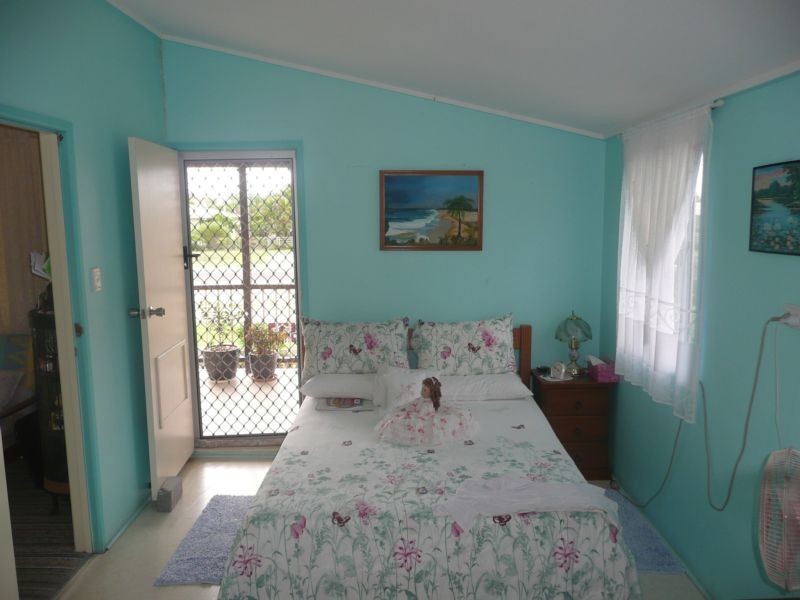 25 Thomas Street, Bowen QLD 4805