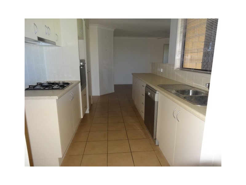 7 Lucinda Place, Bowen QLD 4805