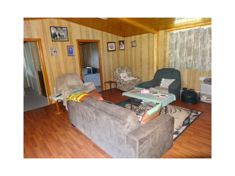 52 Lascelles Street, Bowen QLD 4805