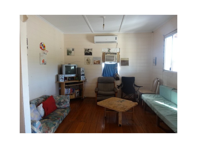 39 Gregory Street, Bowen QLD 4805