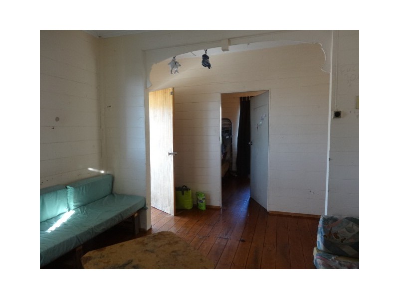 39 Gregory Street, Bowen QLD 4805