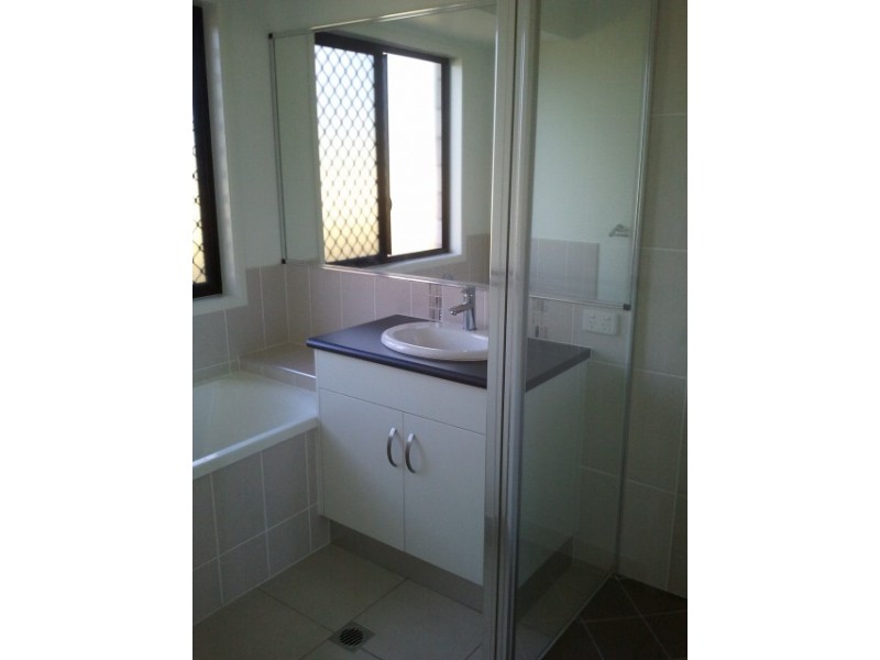 8 Siesta Court, Bowen QLD 4805
