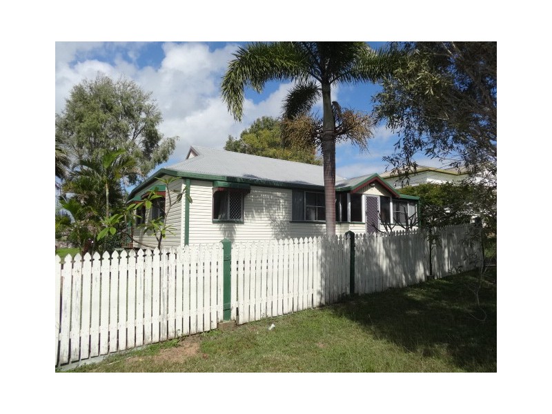 79 Gordon Street, Bowen QLD 4805