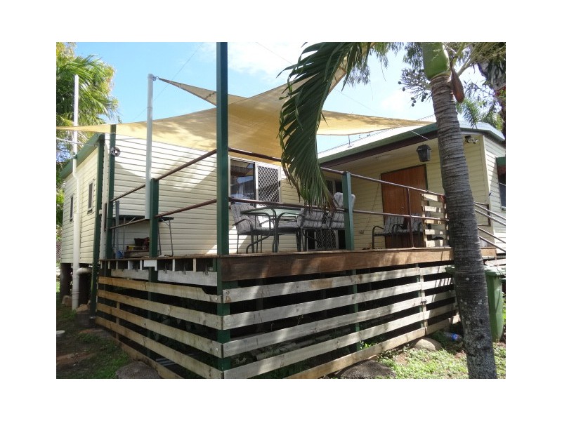 79 Gordon Street, Bowen QLD 4805