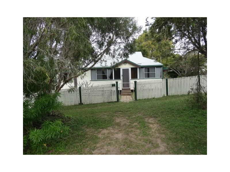 79 Gordon Street, Bowen QLD 4805