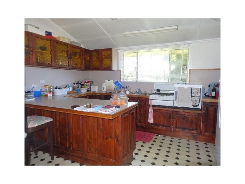 29 Potts Road, Bowen QLD 4805