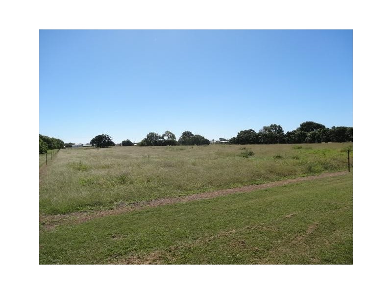 29 Potts Road, Bowen QLD 4805