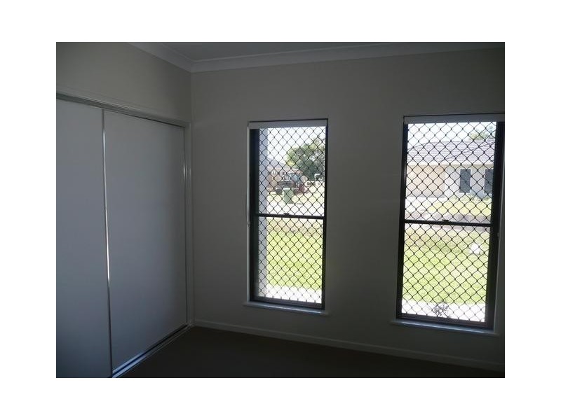 37 Seabreeze Crescent, Bowen QLD 4805