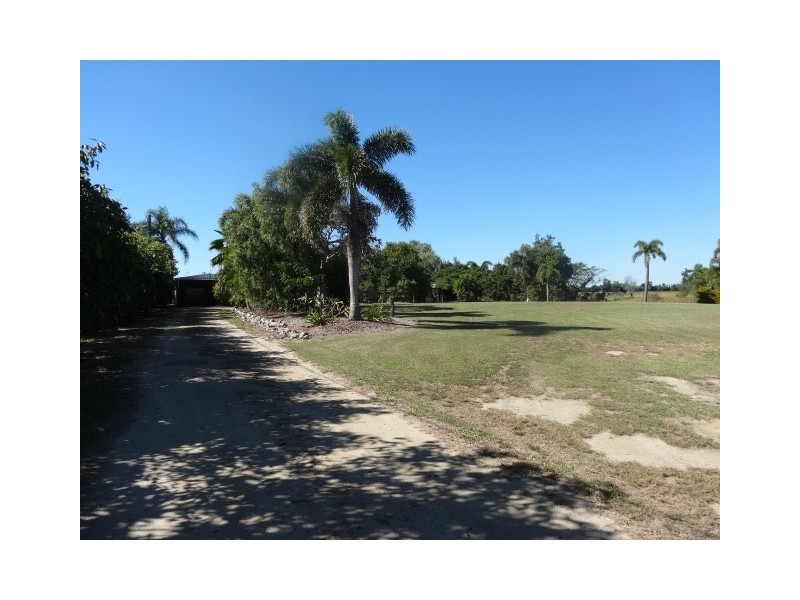 22 Betzels Lane, Bowen QLD 4805