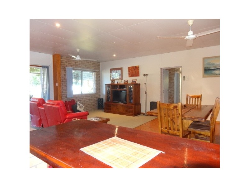 22 Betzels Lane, Bowen QLD 4805