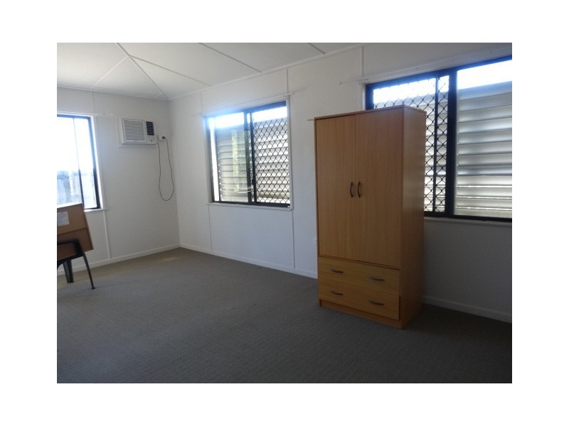 87 Herbert Street, Bowen QLD 4805