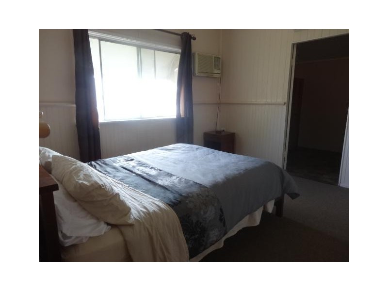71 Powell Street, Bowen QLD 4805