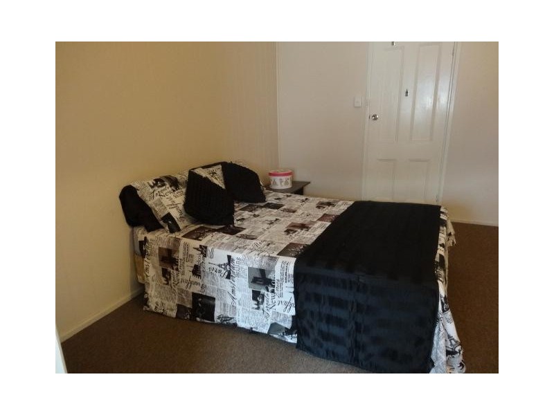 71 Powell Street, Bowen QLD 4805