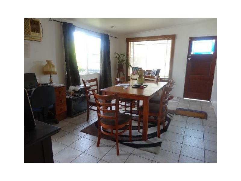 71 Powell Street, Bowen QLD 4805