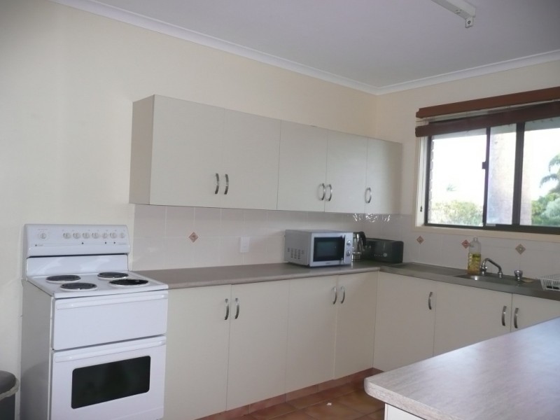 19 West Street, Bowen QLD 4805
