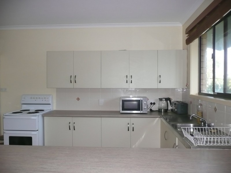 19 West Street, Bowen QLD 4805