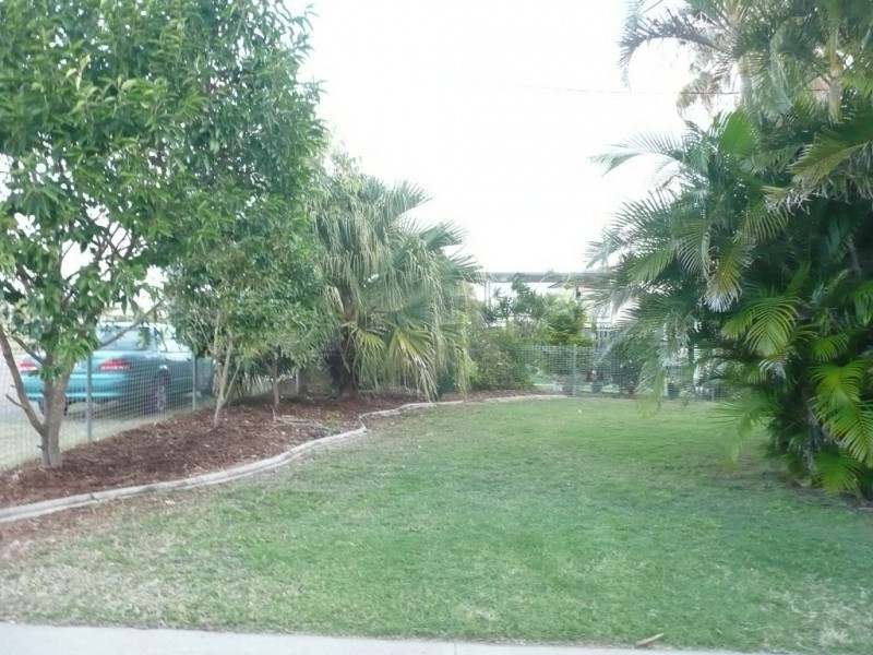 19 West Street, Bowen QLD 4805