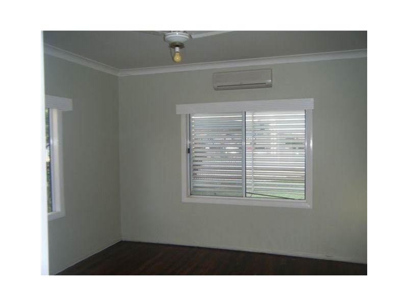 137 Herbert Street, Bowen QLD 4805