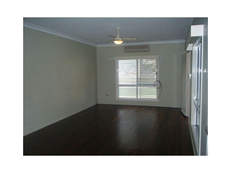 137 Herbert Street, Bowen QLD 4805