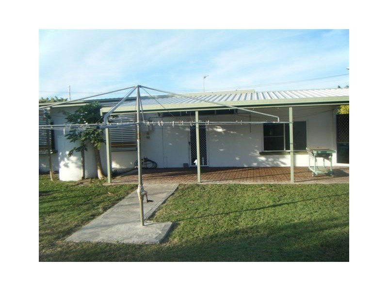 137 Herbert Street, Bowen QLD 4805