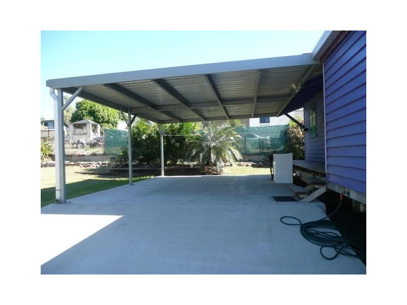 69 Livingstone Street, Bowen QLD 4805