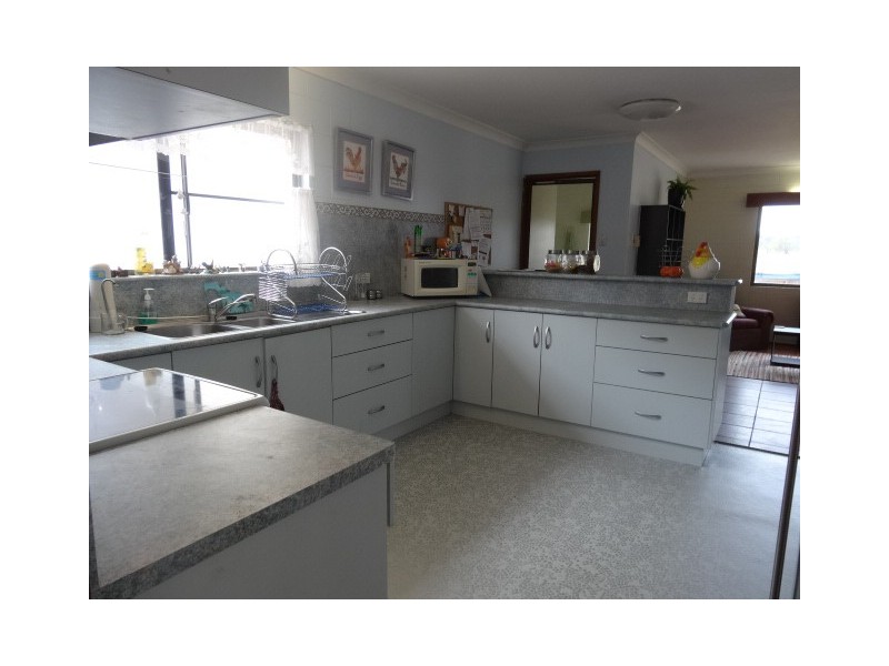 1991 Collinsville Road, Bowen QLD 4805