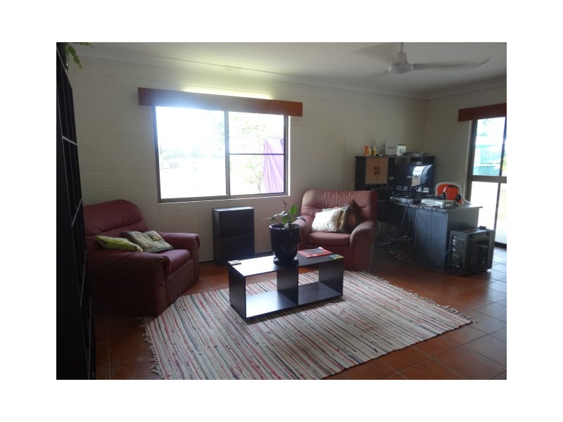 1991 Collinsville Road, Bowen QLD 4805