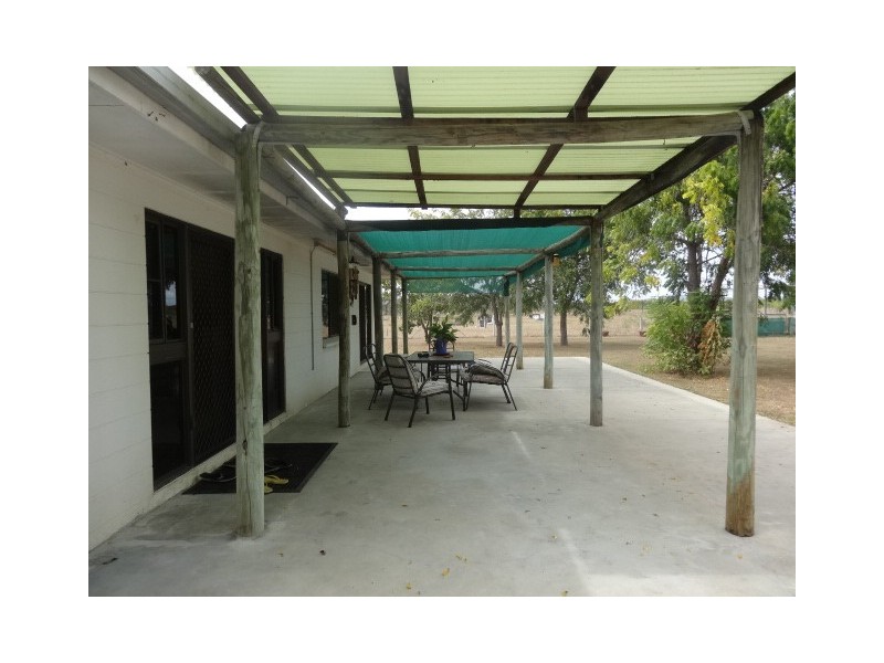 1991 Collinsville Road, Bowen QLD 4805