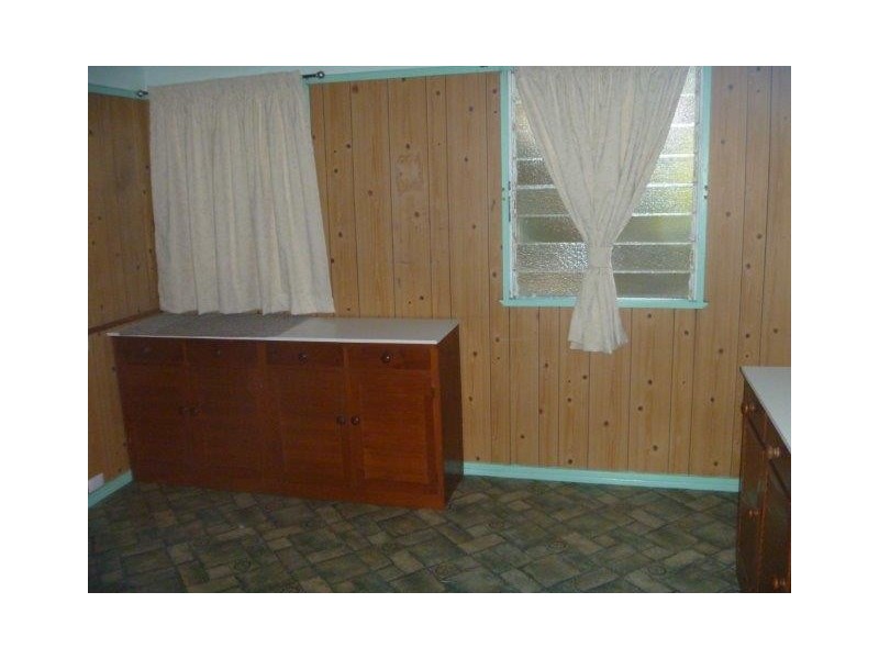 45 Skene Street, Bowen QLD 4805