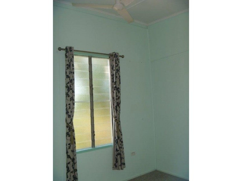 45 Skene Street, Bowen QLD 4805