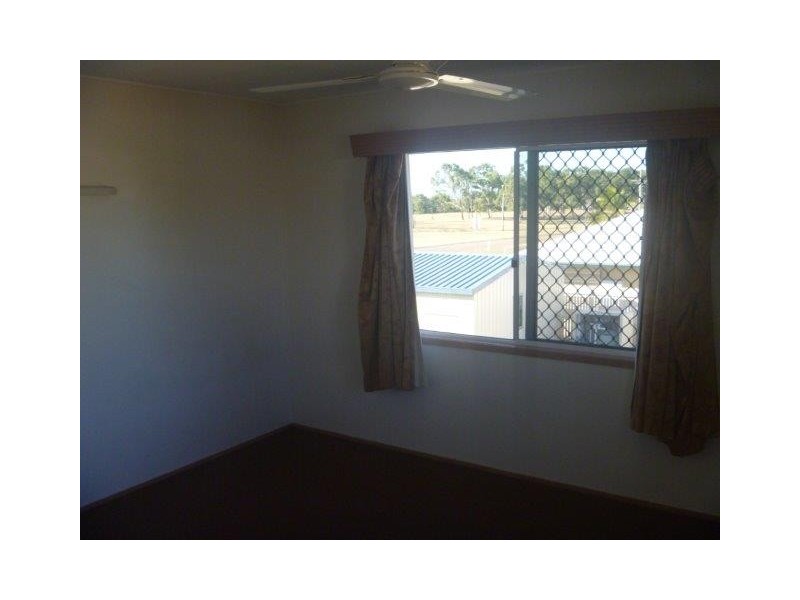 16 Korah Street, Bowen QLD 4805