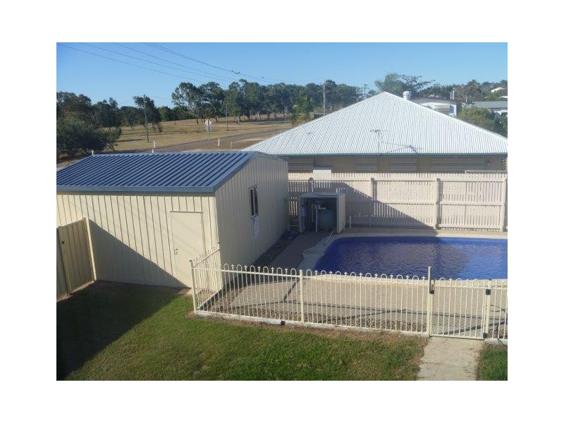 16 Korah Street, Bowen QLD 4805