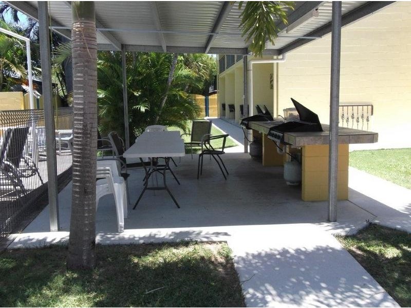 7/47 Horseshoe Bay Road, Bowen QLD 4805