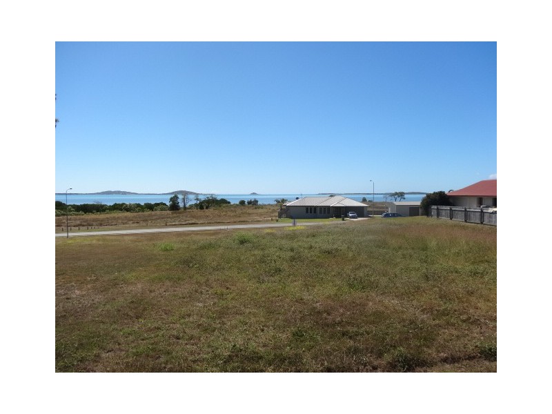 19 Marine Parade, Bowen QLD 4805