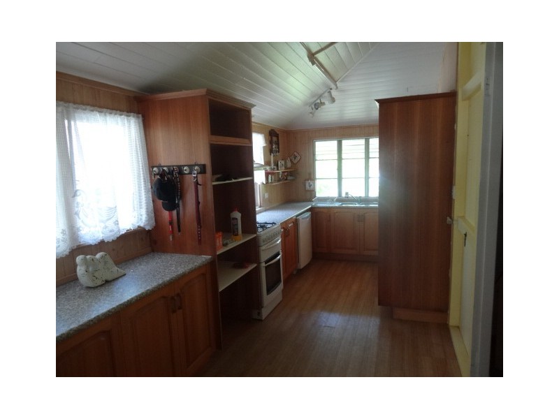 46 Poole Street, Bowen QLD 4805