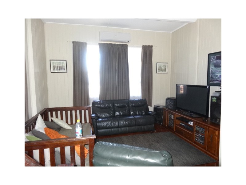 46 Poole Street, Bowen QLD 4805