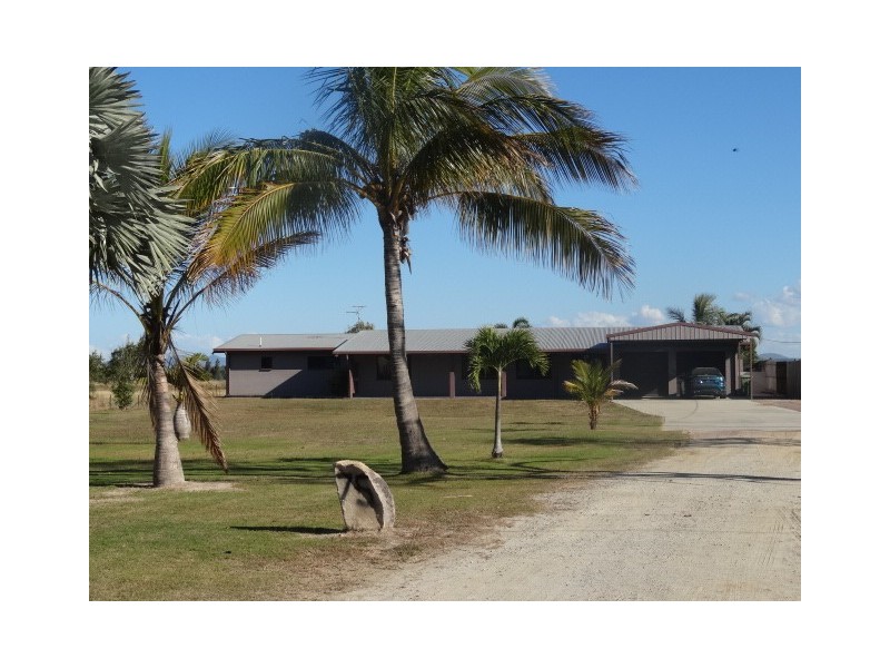 75 Flemington Road, Bowen QLD 4805