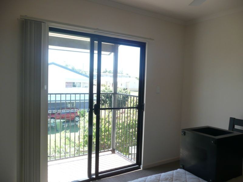 2/34 Poole Street, Bowen QLD 4805