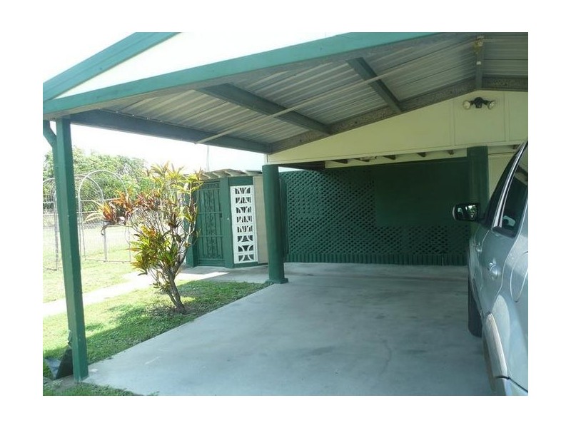 44 Murroona Street, Bowen QLD 4805