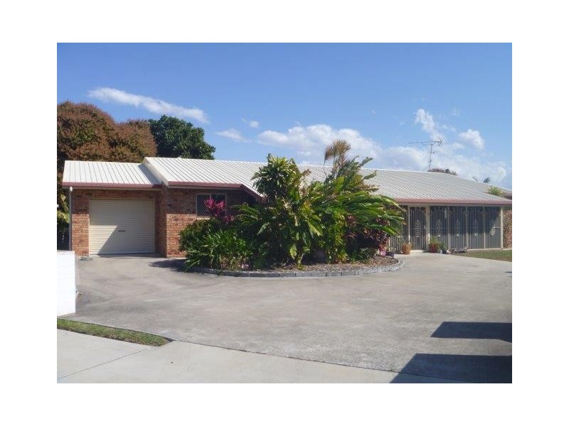 21 Tracey Street, Bowen QLD 4805