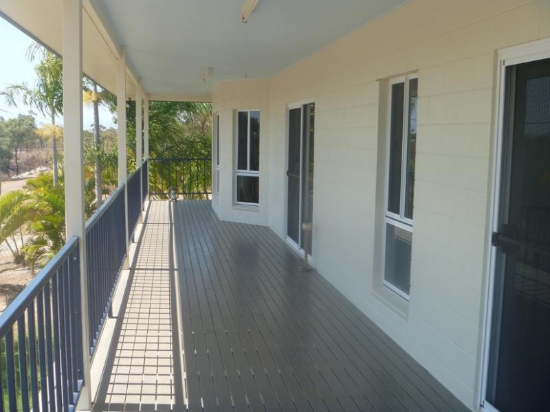 17 Pitcain Avenue, Bowen QLD 4805