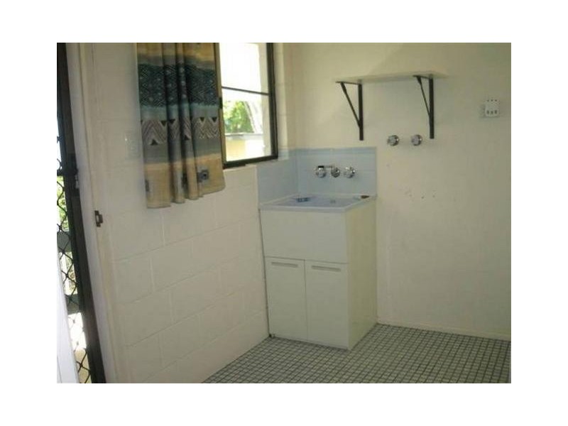 8 Webster Street, Bowen QLD 4805