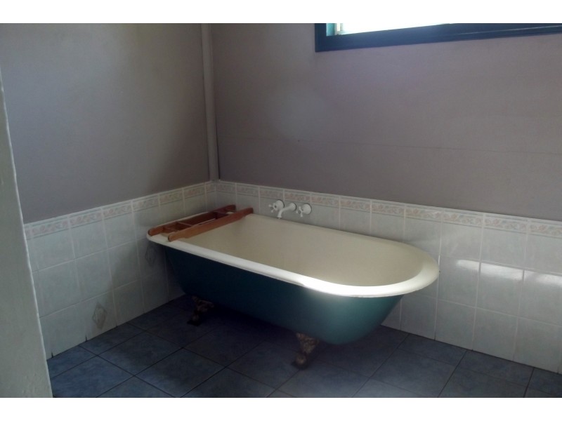 48 Gordon Street, Bowen QLD 4805