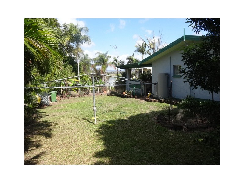 9 Sunset Crescent, Bowen QLD 4805