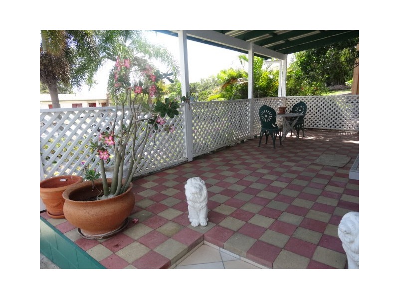 9 Sunset Crescent, Bowen QLD 4805