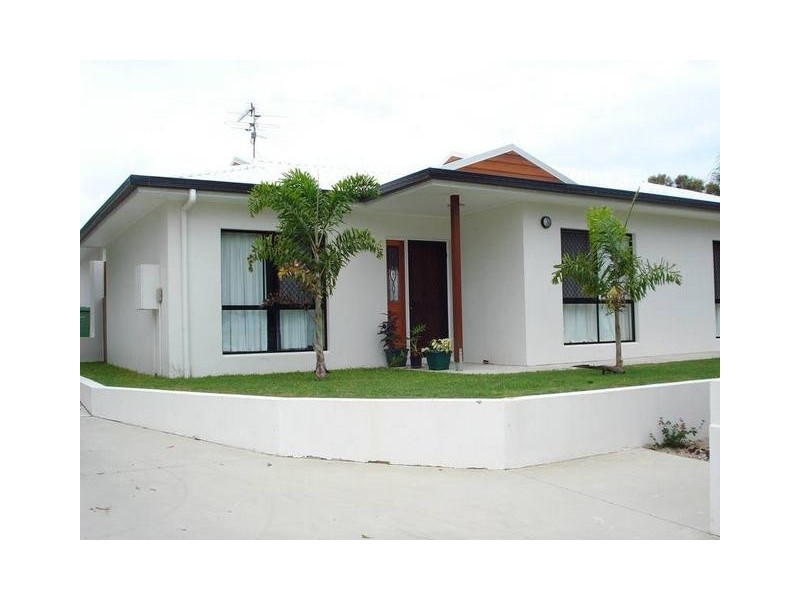 3/13 Queens Road, Bowen QLD 4805