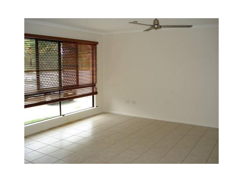 3/13 Queens Road, Bowen QLD 4805