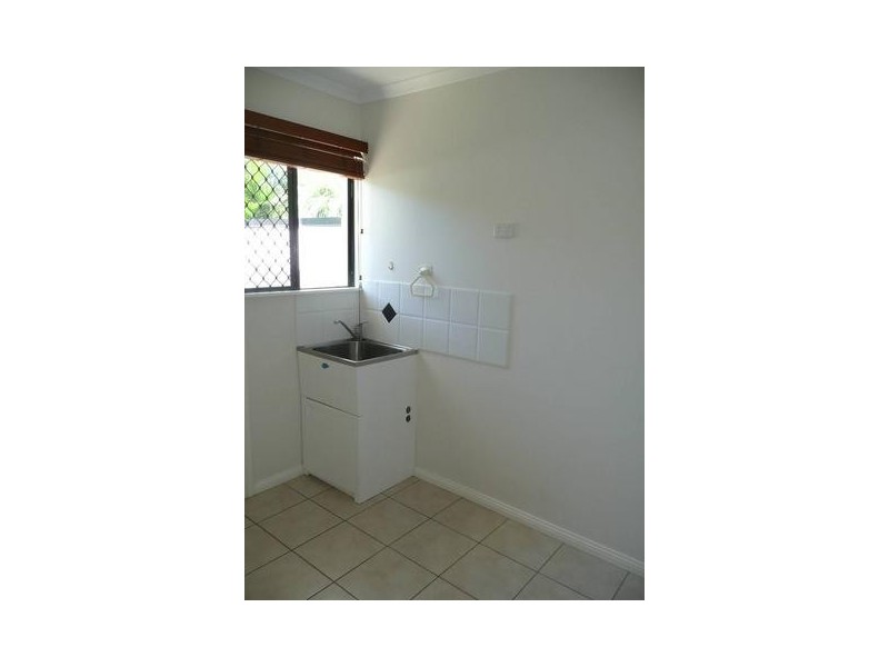 3/13 Queens Road, Bowen QLD 4805